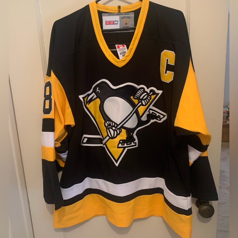 Sydney Crosby CCM Vintage Black and Yellow Pittsburgh Penguins Jersey SZ 48/XL